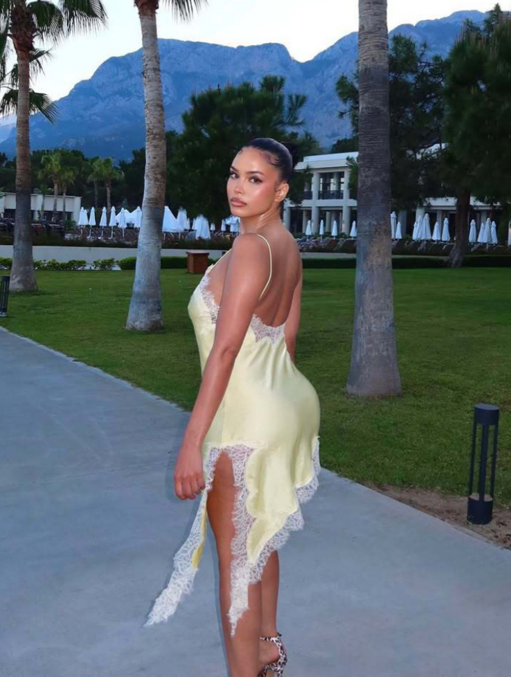 VANYLA ⎸ Zoé Dress