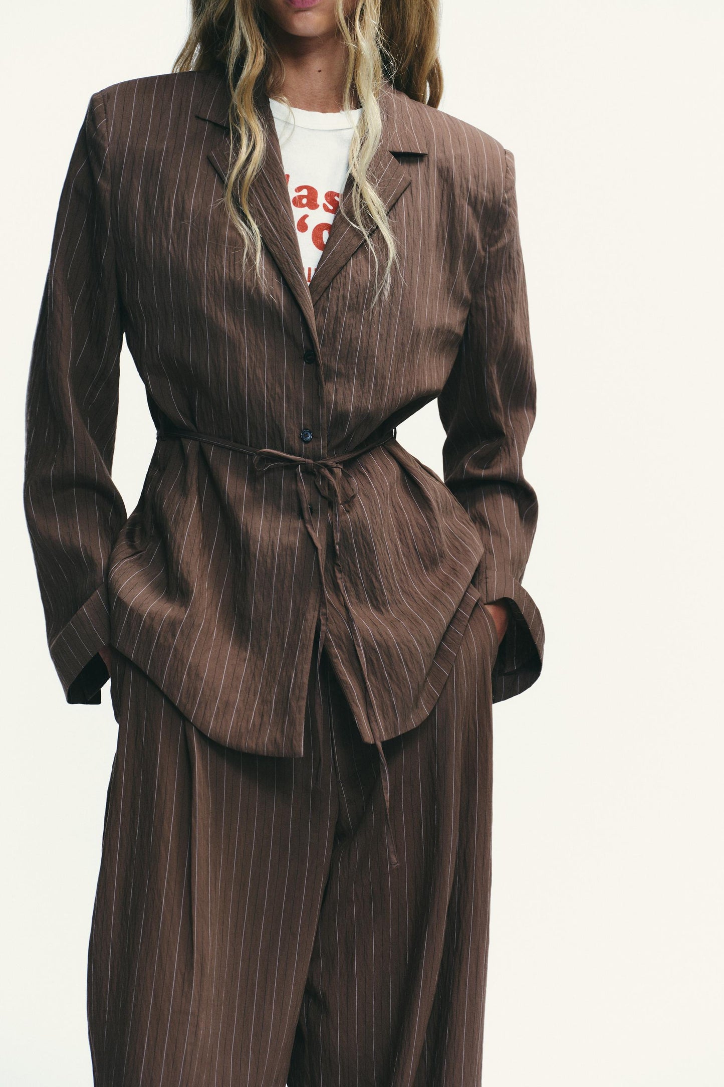 VANYLA SUIT SET BROWN